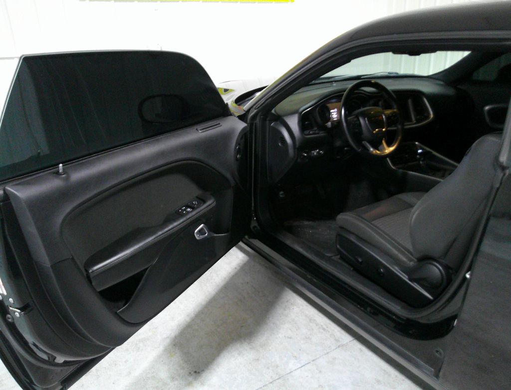 2018 Dodge Challenger SXT photo