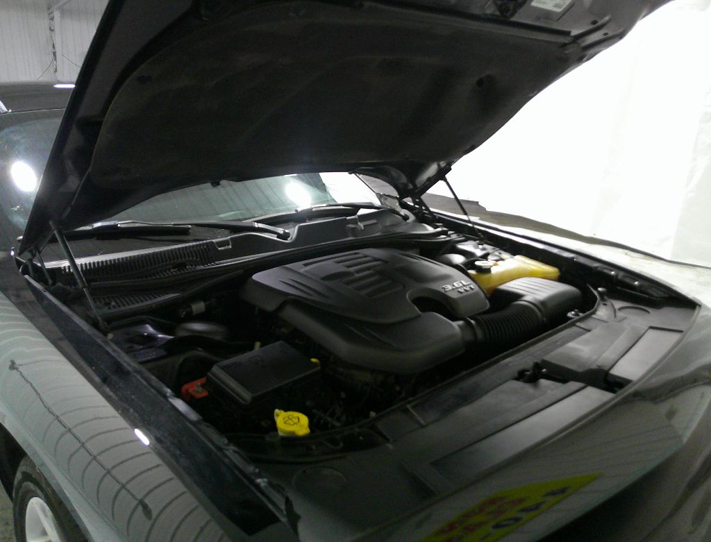2018 Dodge Challenger SXT photo