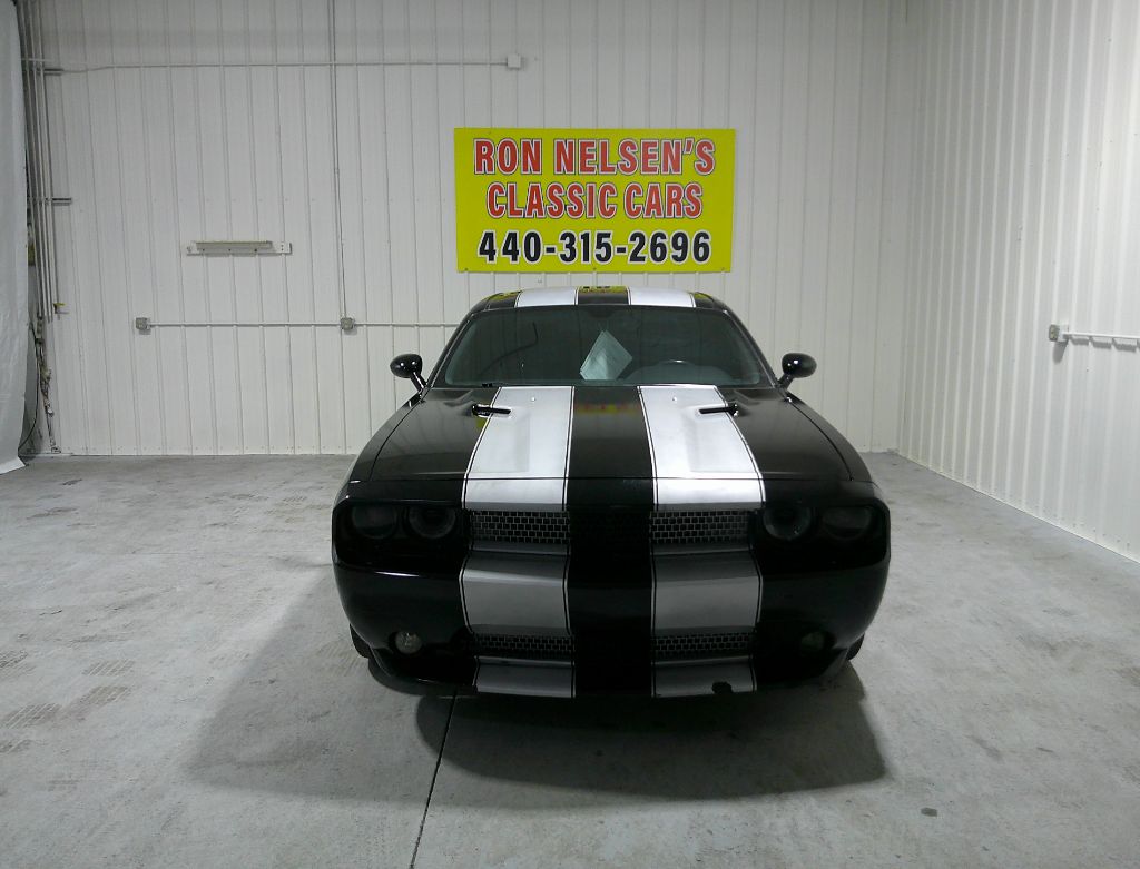 2013 Dodge Challenger SXT photo