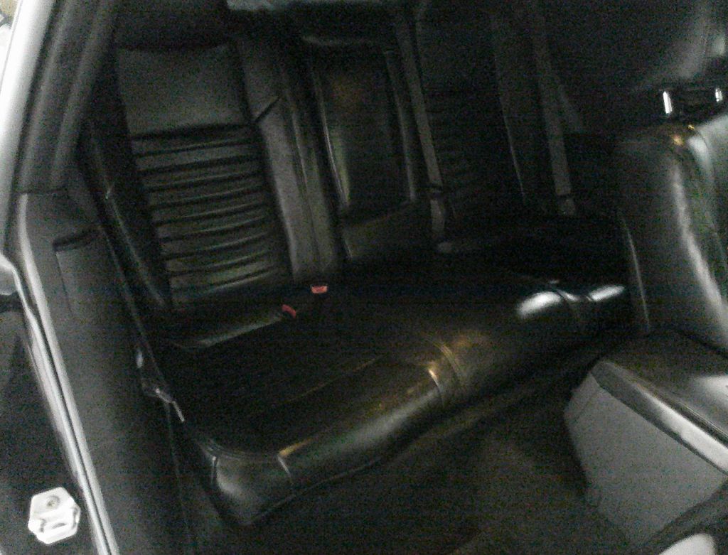 2013 Dodge Challenger SXT photo