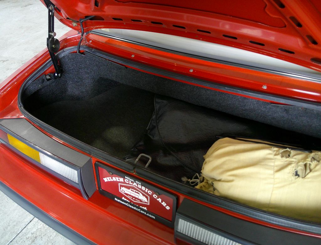 1985 Ford Mustang - $14,995