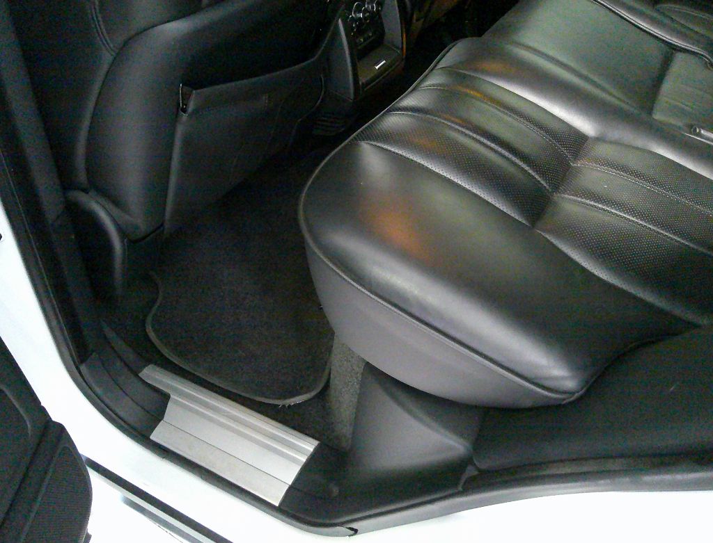 2012 Land Rover Range Rover - $12,995