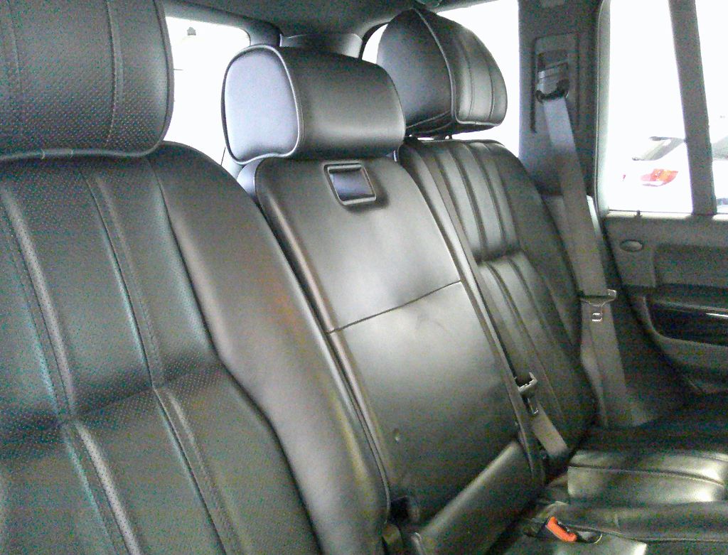 2012 Land Rover Range Rover - $12,995