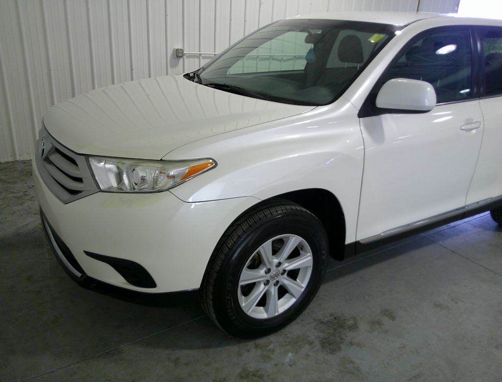 2013 Toyota Highlander - $8,500