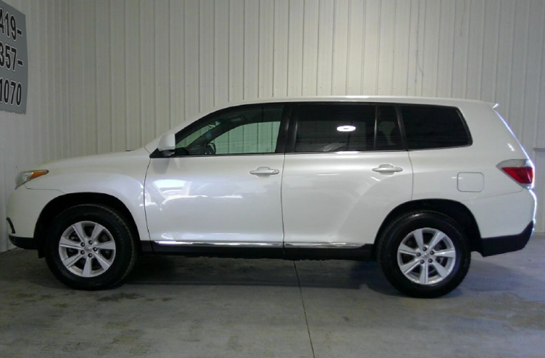 2013 Toyota Highlander - $8,500