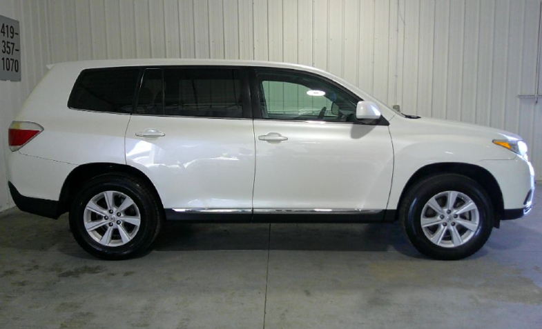 2013 Toyota Highlander - $8,500