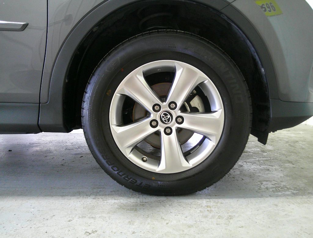 2015 Toyota RAV4 - $13,995