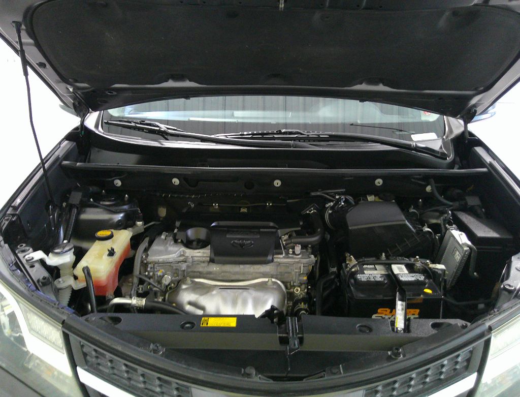 2015 Toyota RAV4 - $13,995