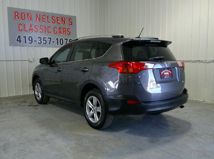 2015 Toyota RAV4 - $13,995