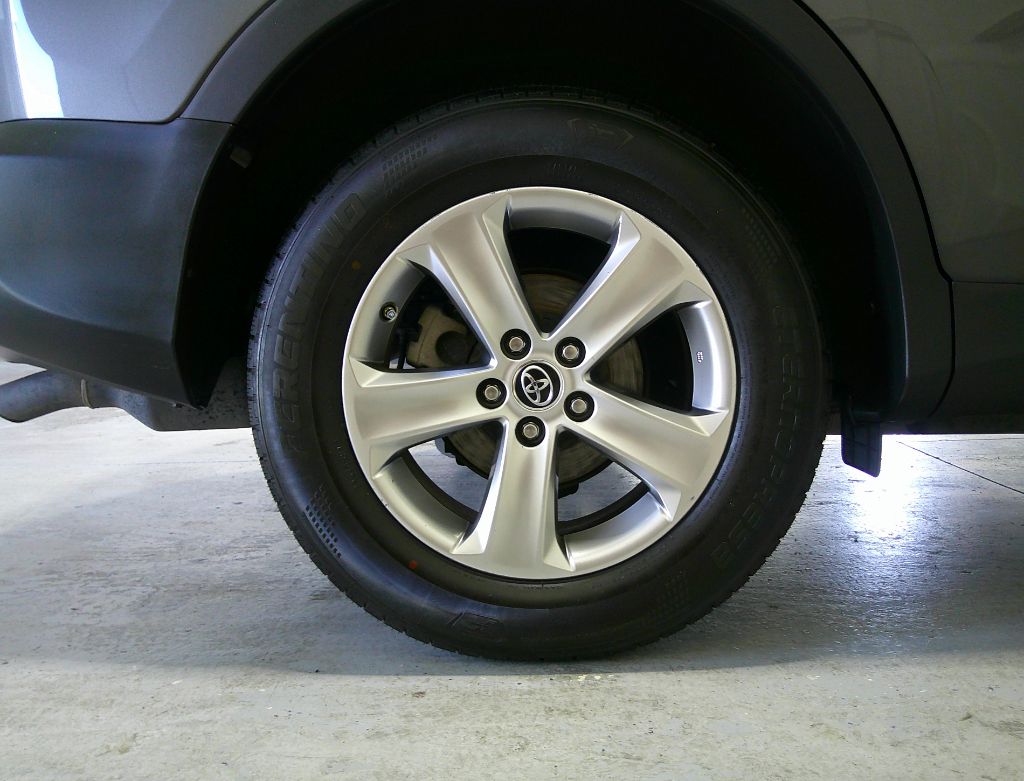 2015 Toyota RAV4 - $13,995