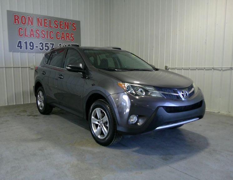 2015 Toyota RAV4 - $13,995