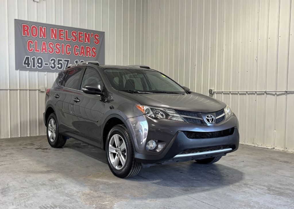 2015 Toyota RAV4 - $13,995