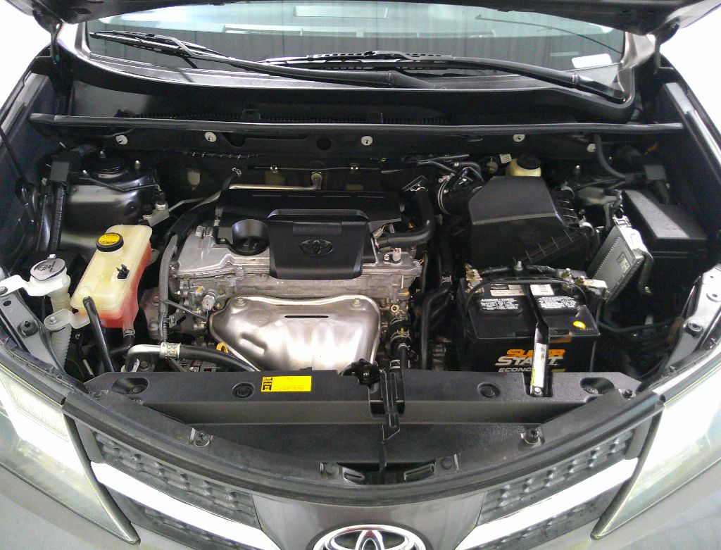 2015 Toyota RAV4 - $13,995