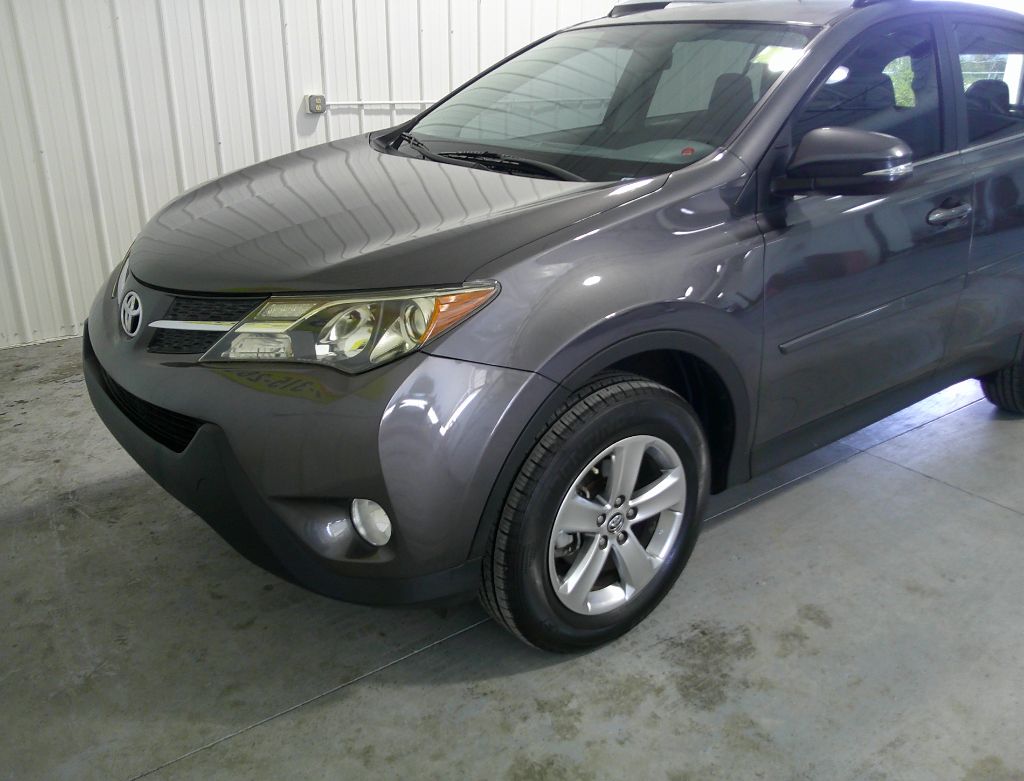 2015 Toyota RAV4 - $13,995