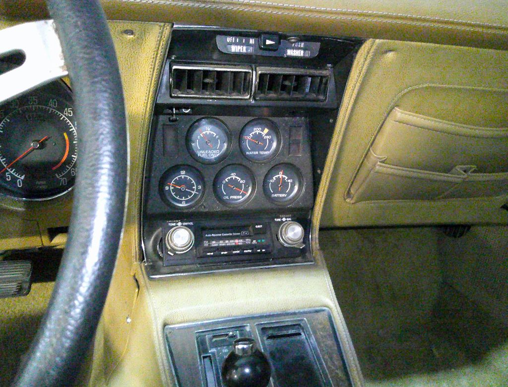 1975 Chevrolet Corvette - $17,995