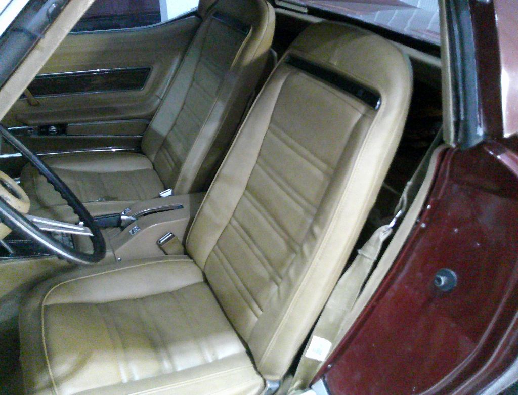 1975 Chevrolet Corvette - $17,995