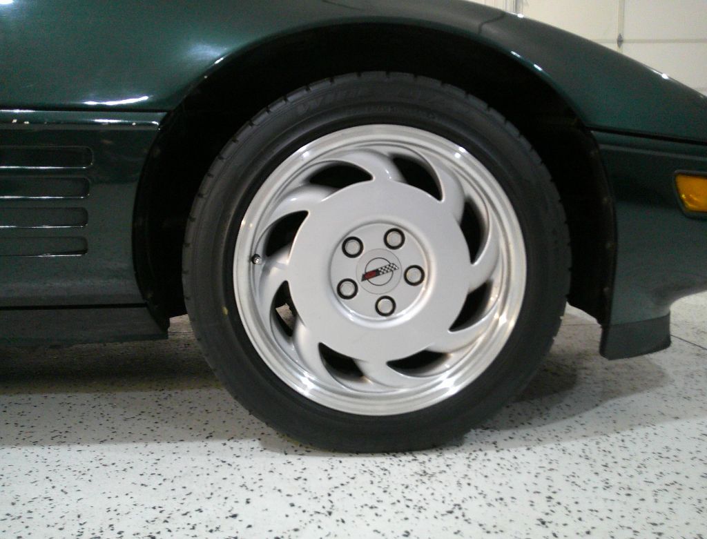 1992 Chevrolet Corvette - $18,995