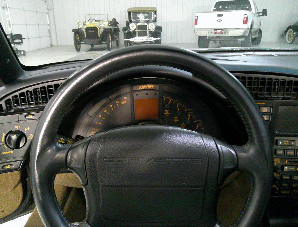 1992 Chevrolet Corvette - $18,995