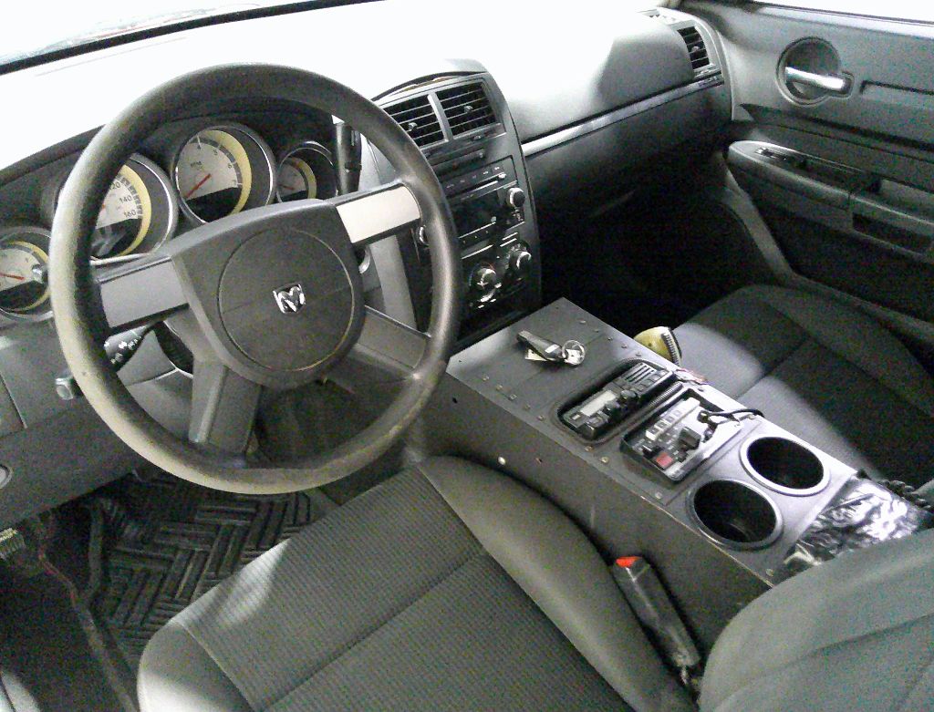 2009 Dodge Charger - $7,995