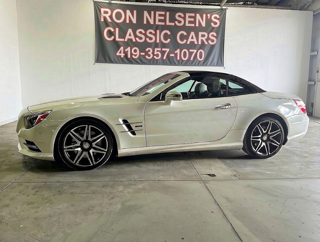 2015 Mercedes-Benz SL-Class - $45,000