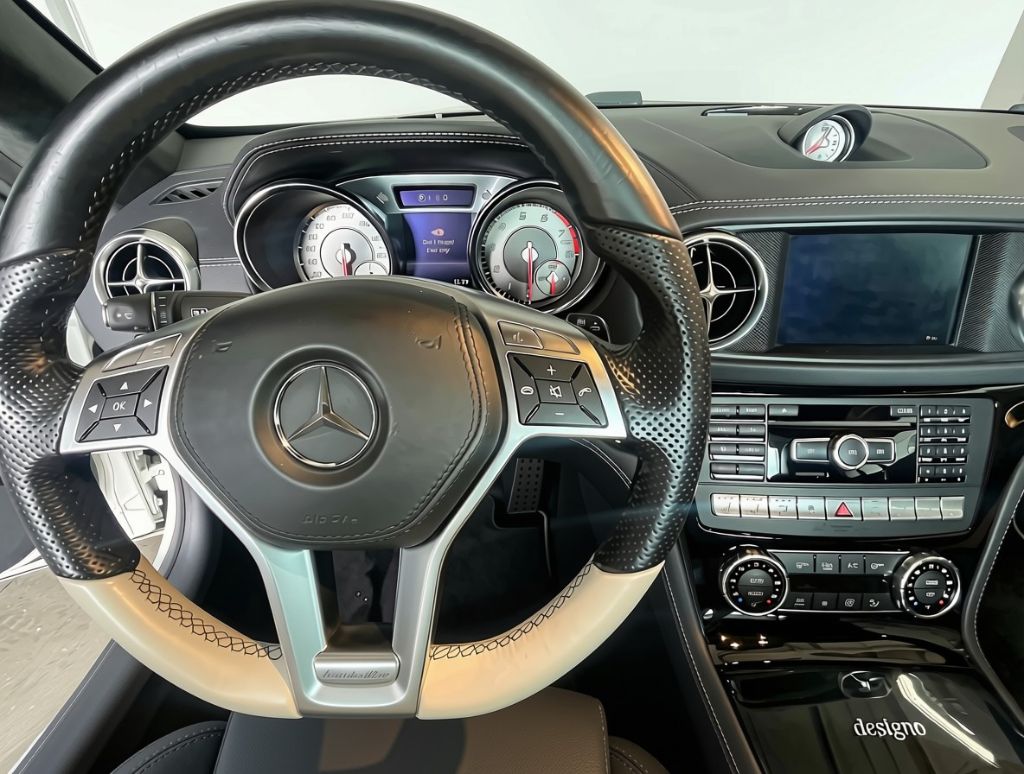 2015 Mercedes-Benz SL-Class - $45,000