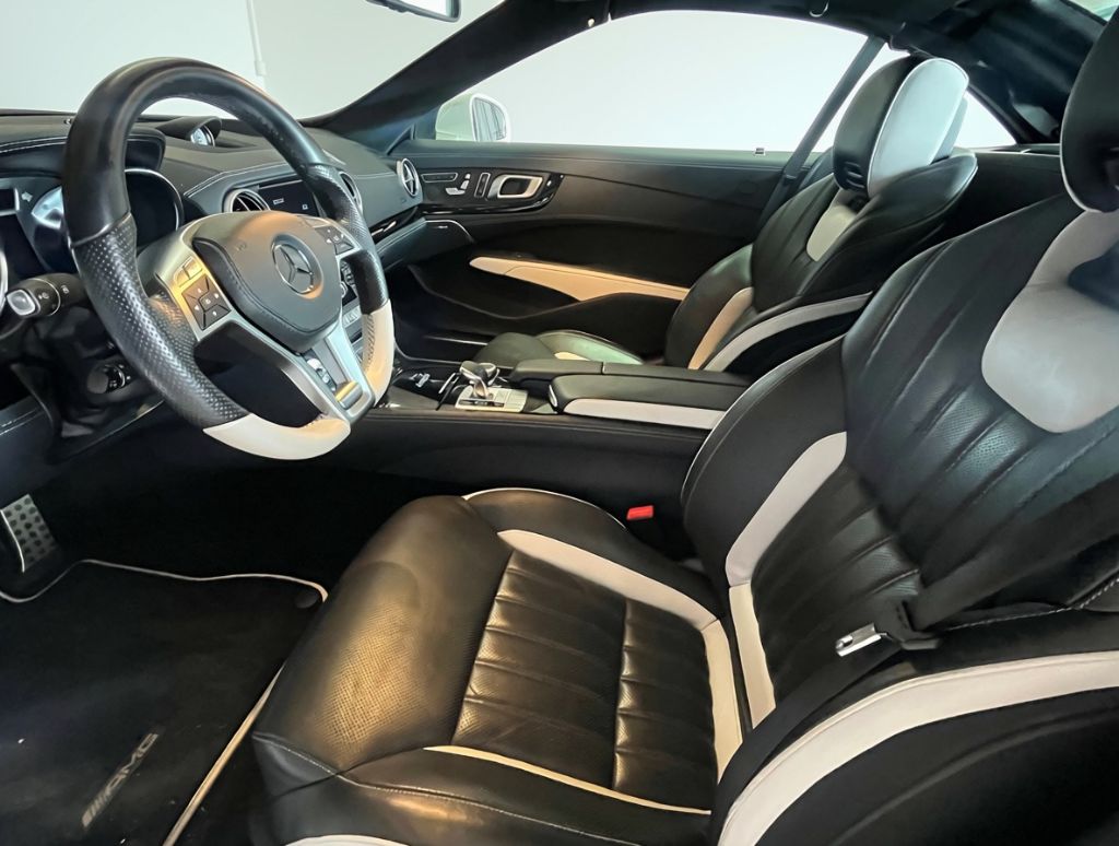 2015 Mercedes-Benz SL-Class - $45,000
