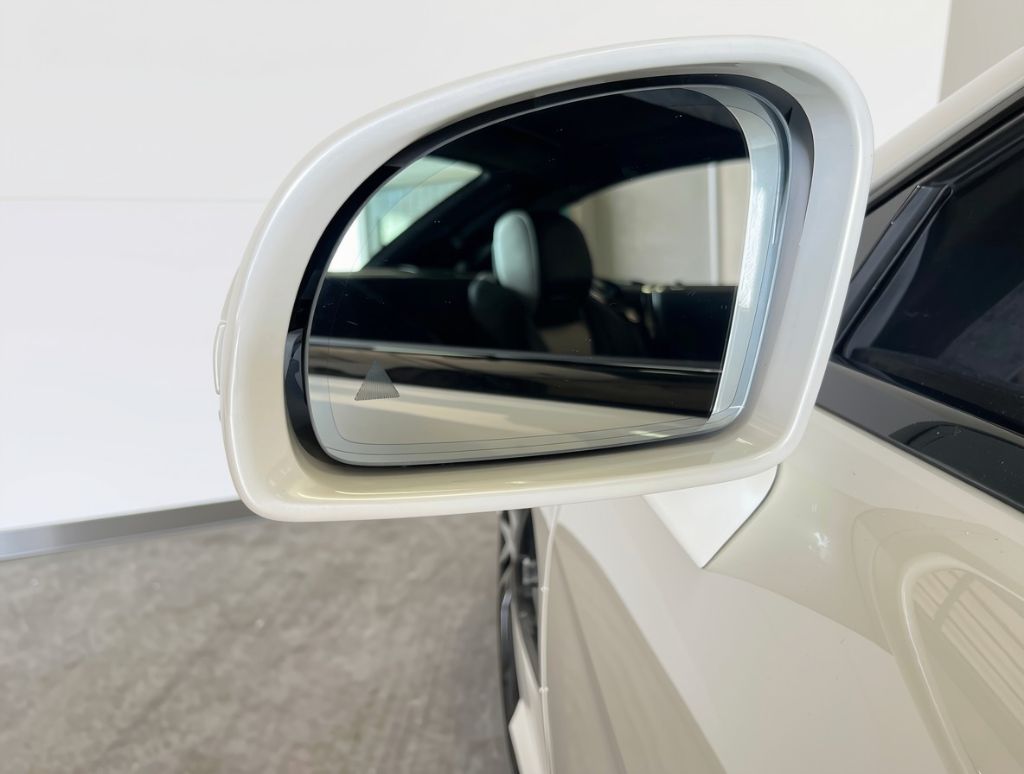 2015 Mercedes-Benz SL-Class - $45,000