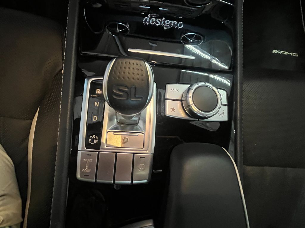 2015 Mercedes-Benz SL-Class - $45,000