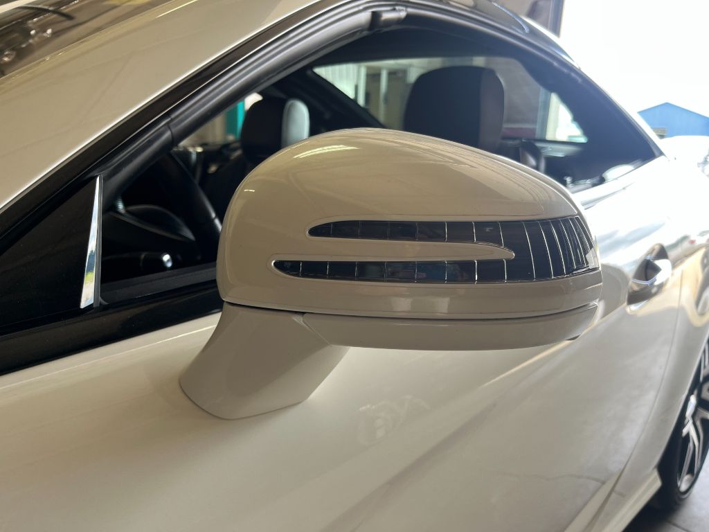 2015 Mercedes-Benz SL-Class - $45,000