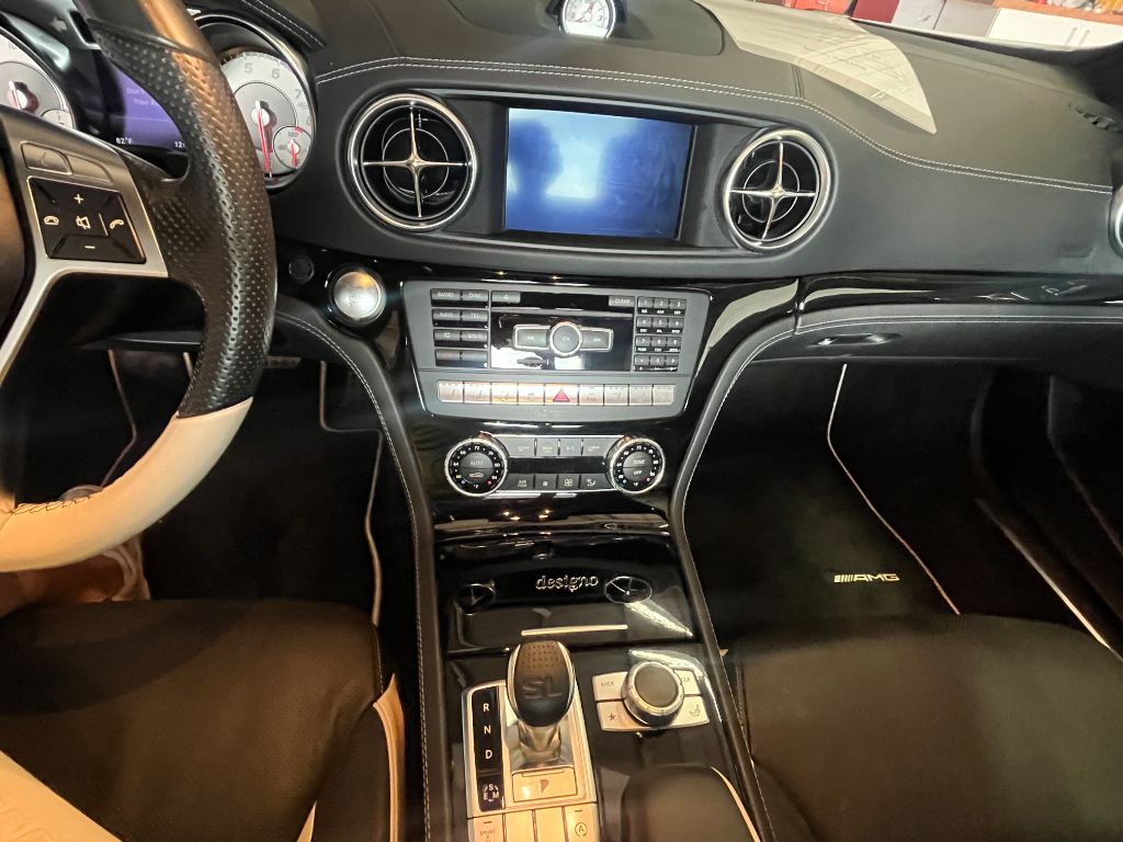2015 Mercedes-Benz SL-Class - $45,000