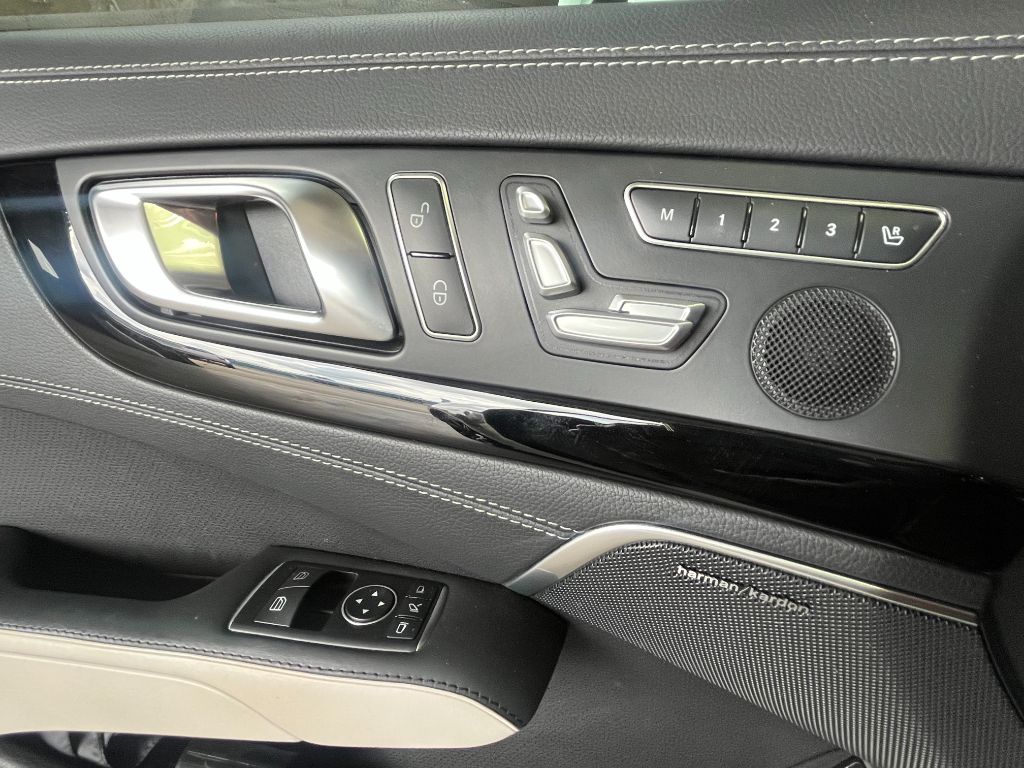 2015 Mercedes-Benz SL-Class - $45,000