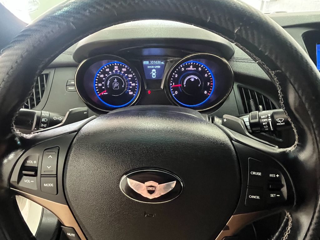 2013 Hyundai Genesis - $11,875