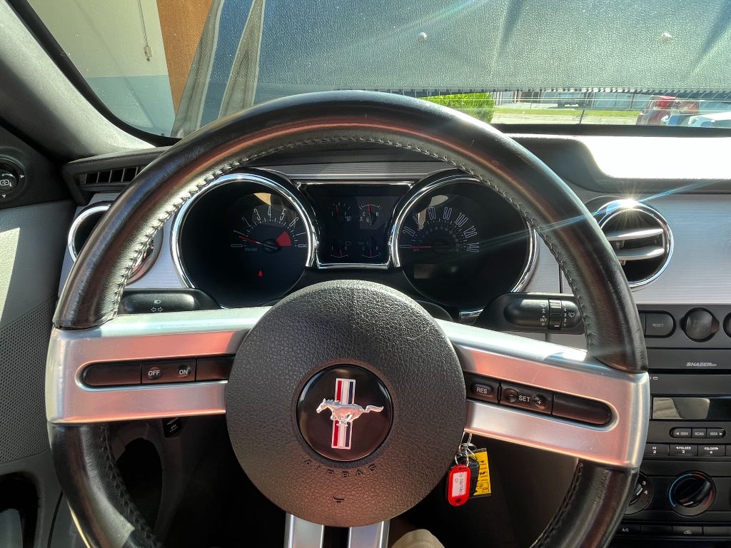 2006 Ford Mustang - $13,125