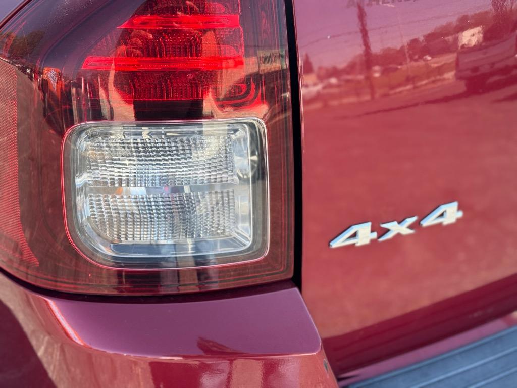 2014 Jeep Compass Sport photo