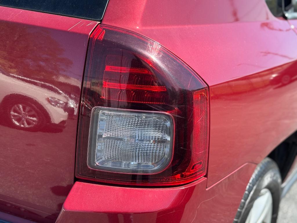 2014 Jeep Compass Sport photo