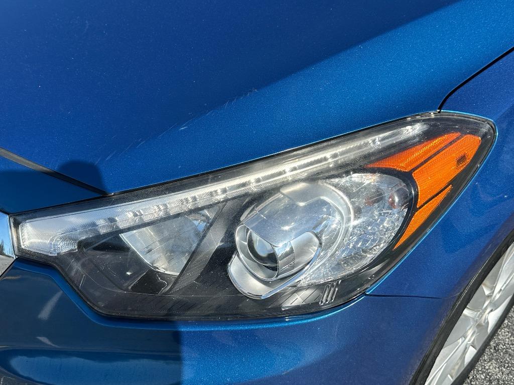 2015 Kia Forte EX photo