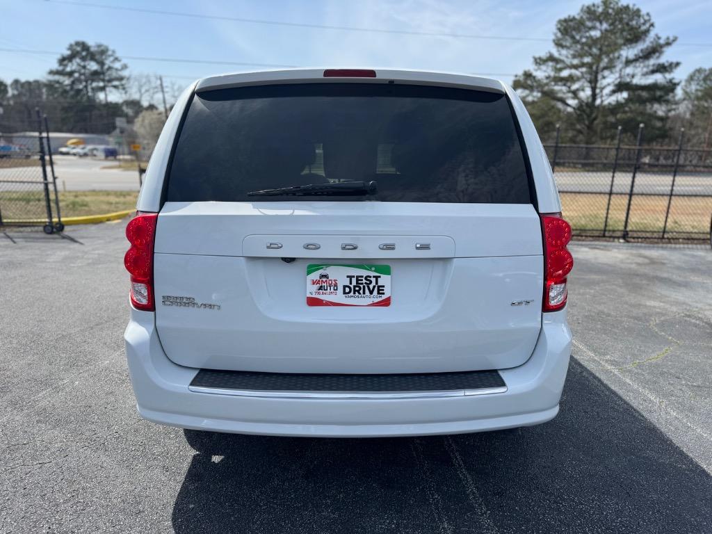 2020 Dodge Grand Caravan - $14,995