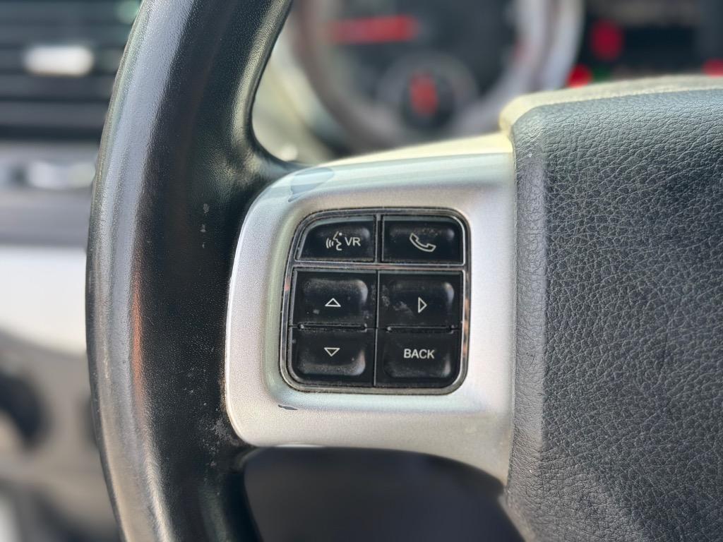 2020 Dodge Grand Caravan - $14,995