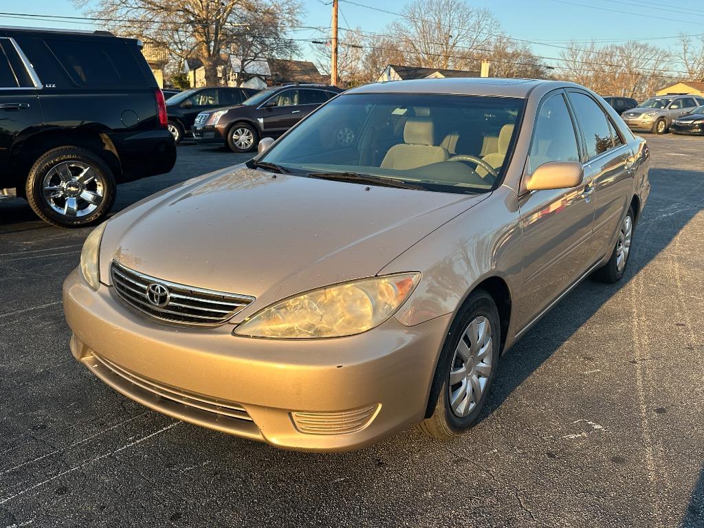 2005 Toyota Camry Standard photo