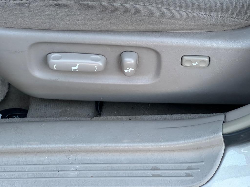 2005 Toyota Camry Standard photo