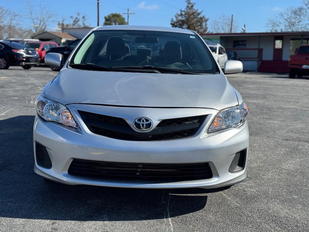 2012 Toyota Corolla L photo