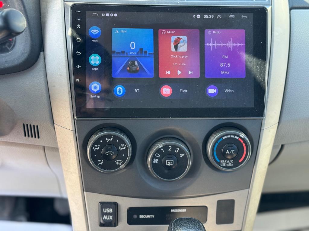 2012 Toyota Corolla L photo