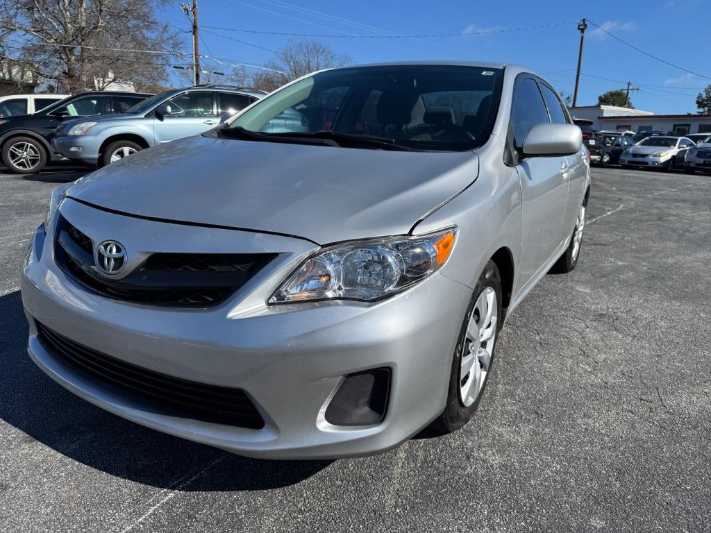 2012 Toyota Corolla L photo