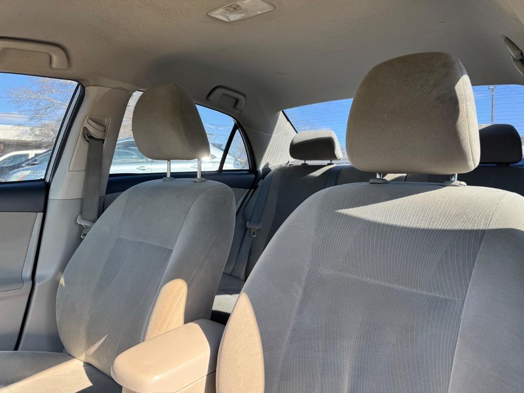2012 Toyota Corolla L photo