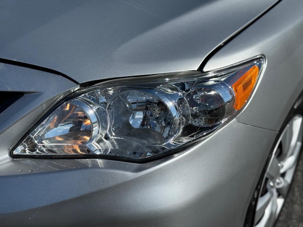 2012 Toyota Corolla L photo