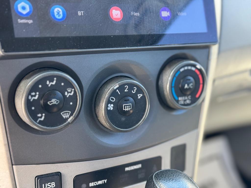 2012 Toyota Corolla L photo