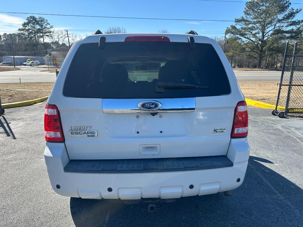 2010 Ford Escape Limited photo