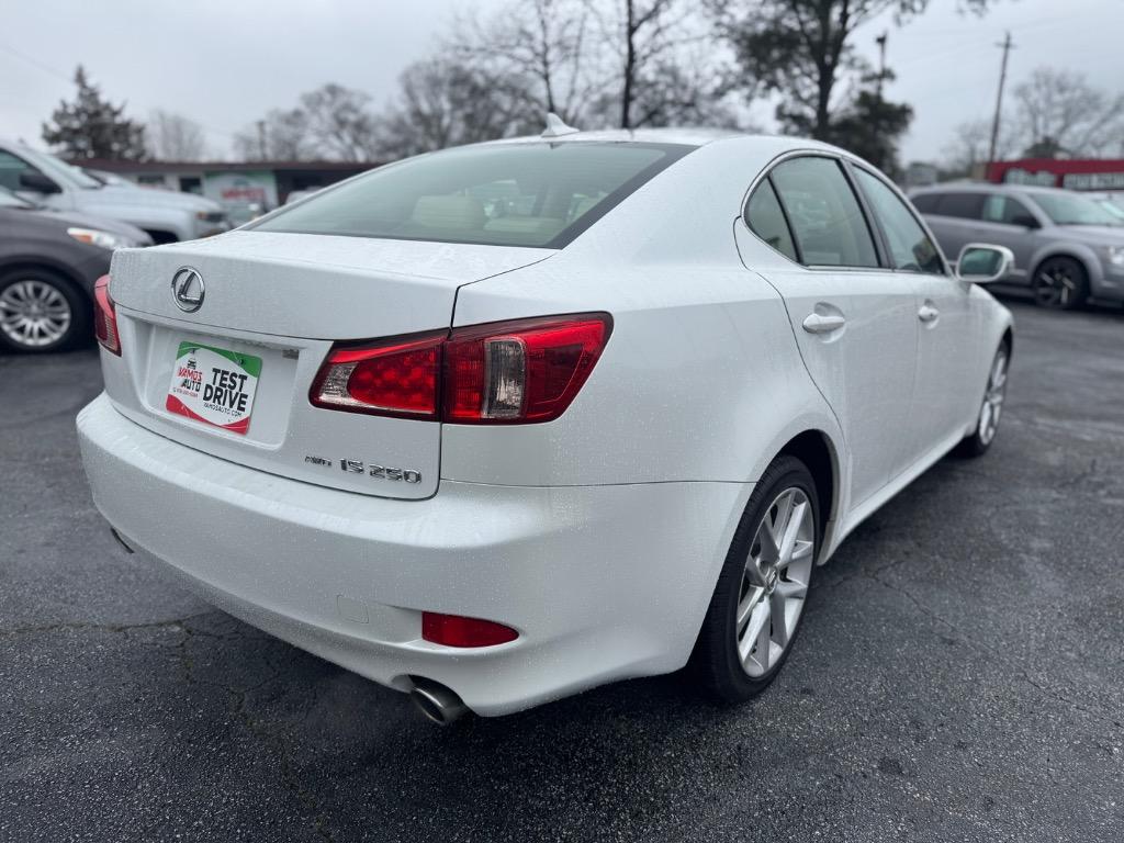 2013 Lexus LS