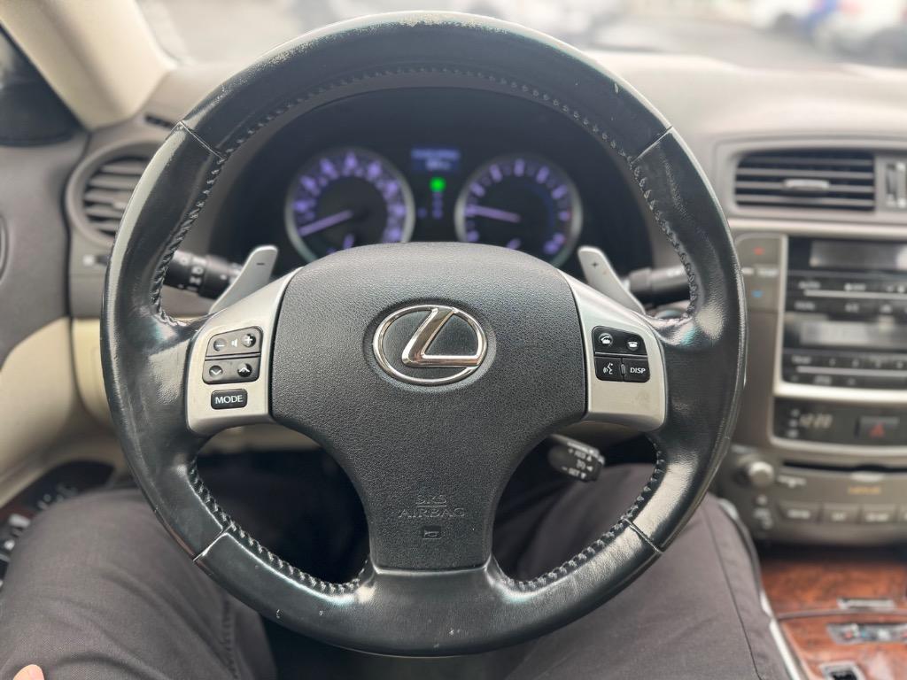 2013 Lexus LS
