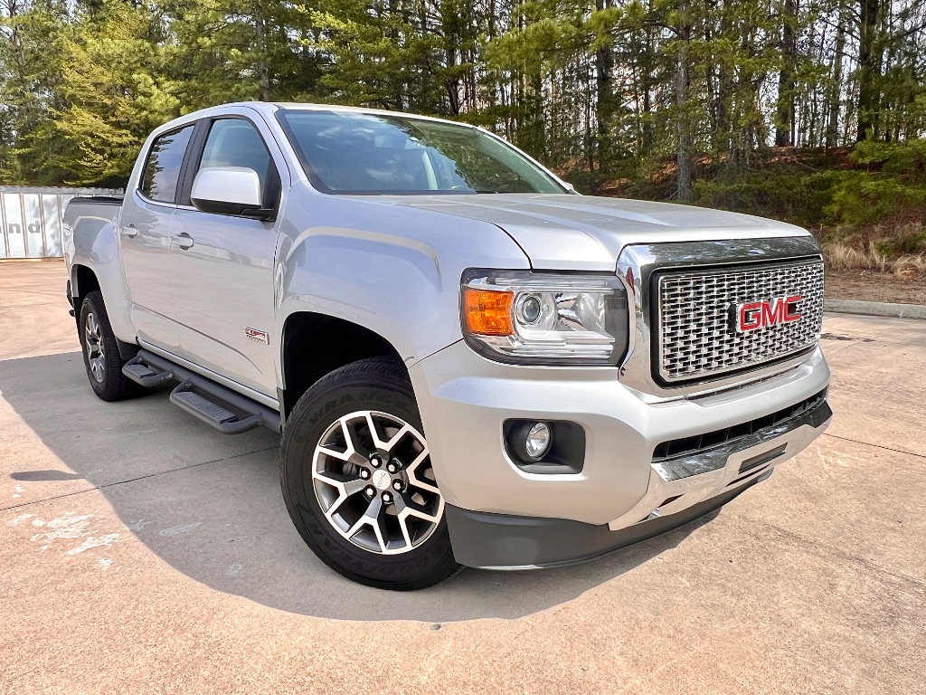 2016 GMC Canyon SLE photo